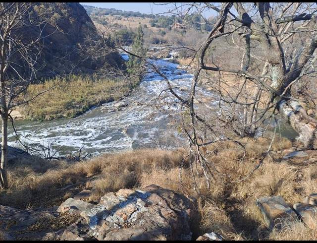 LAND FOR SALE IN LANSERIA